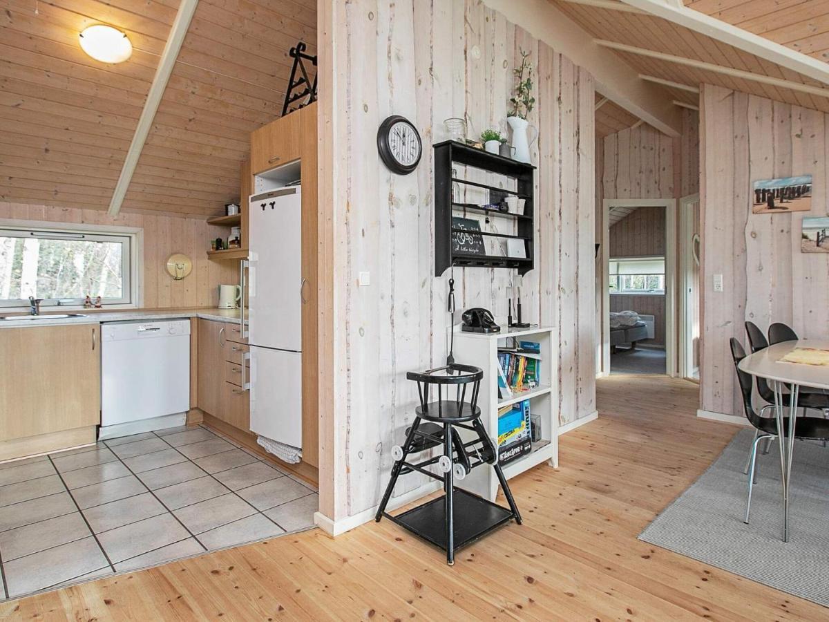 Four-Bedroom Holiday Home In Vaeggerlose 8 Boto By Exterior photo