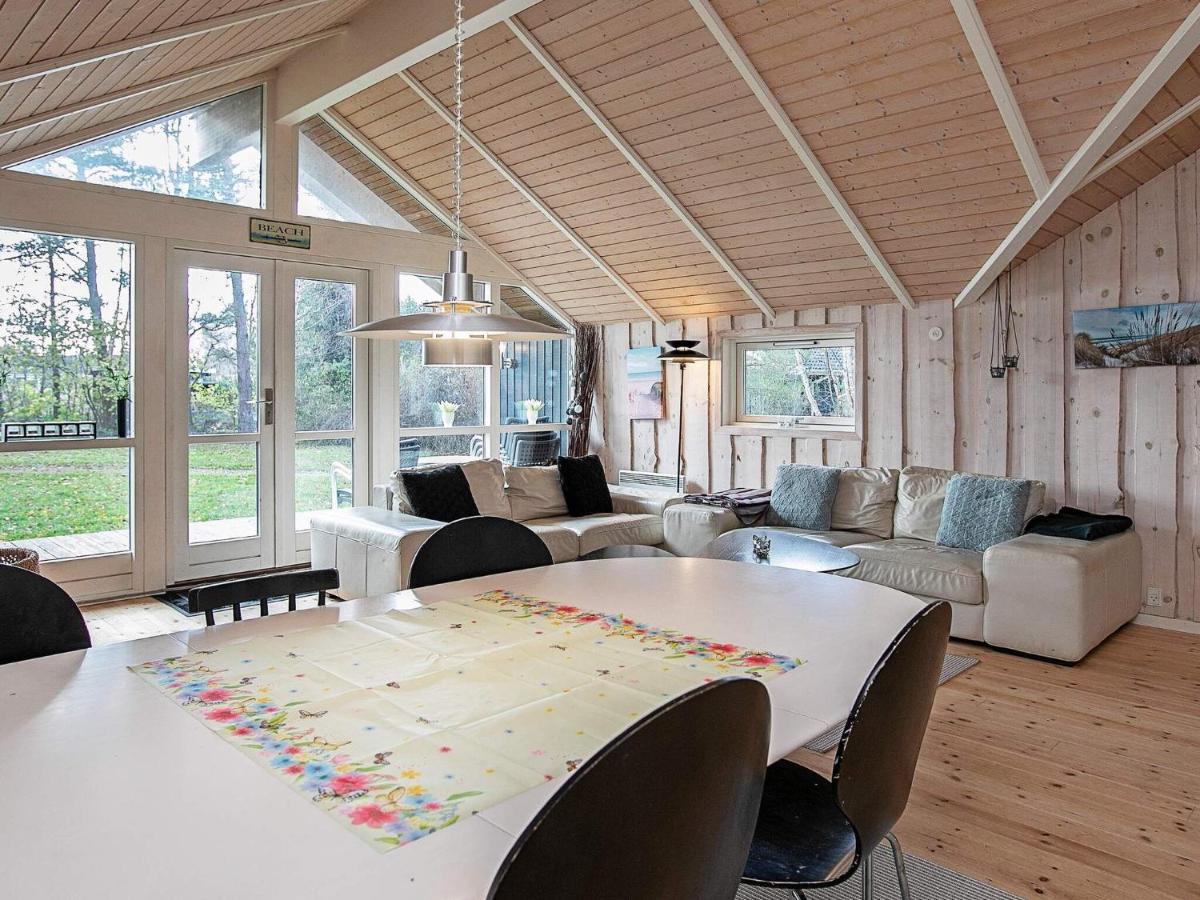 Four-Bedroom Holiday Home In Vaeggerlose 8 Boto By Exterior photo